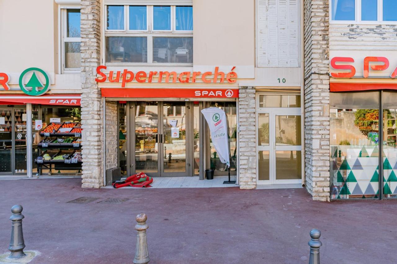 Le Levantes Par Dodo-A-Cassis Bagian luar foto